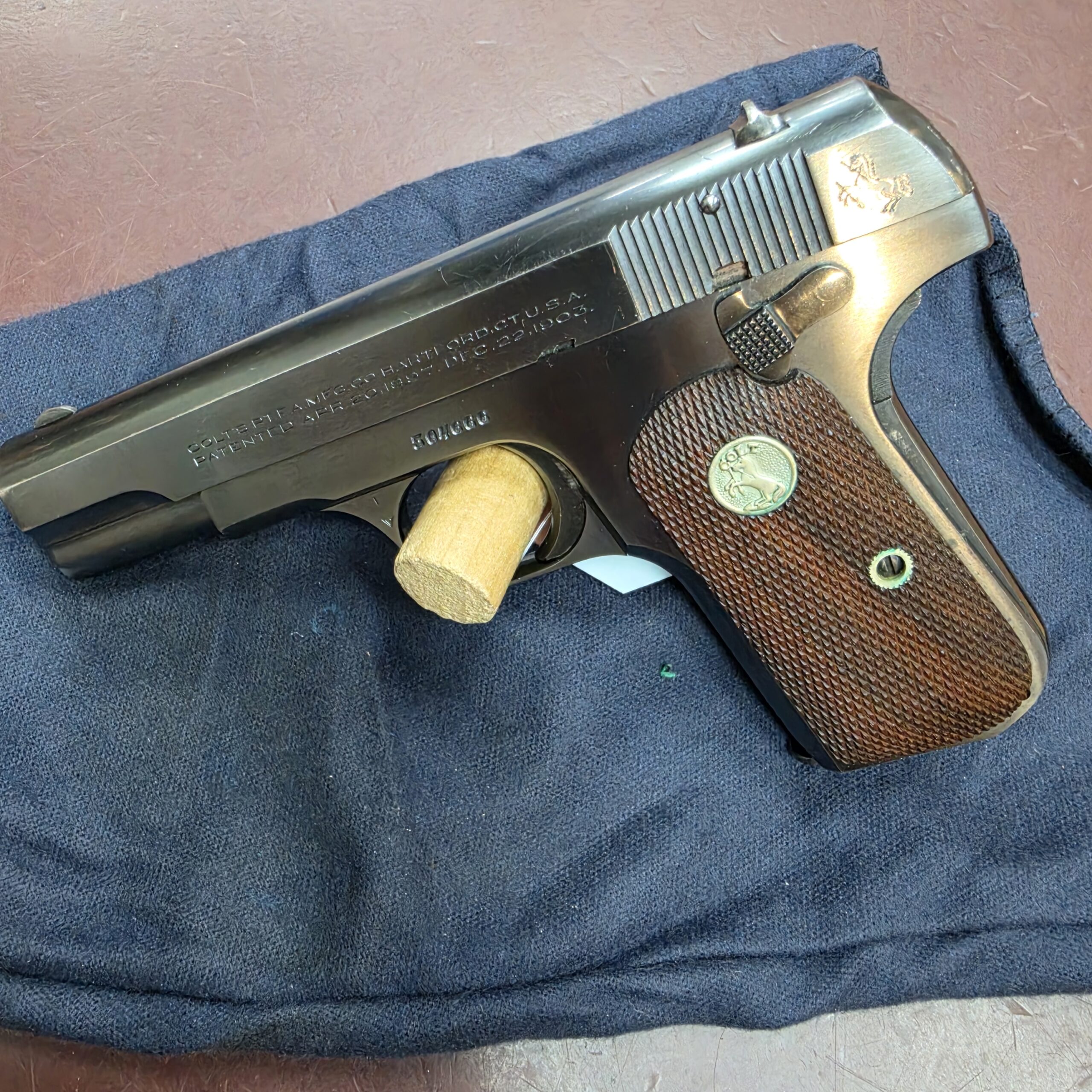 colt19032 GunHippo